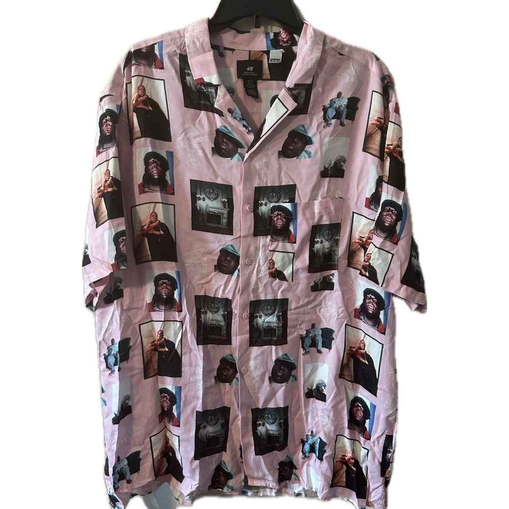H&M Notorious BIG Button down short sleeve shirt men’s XL EUC